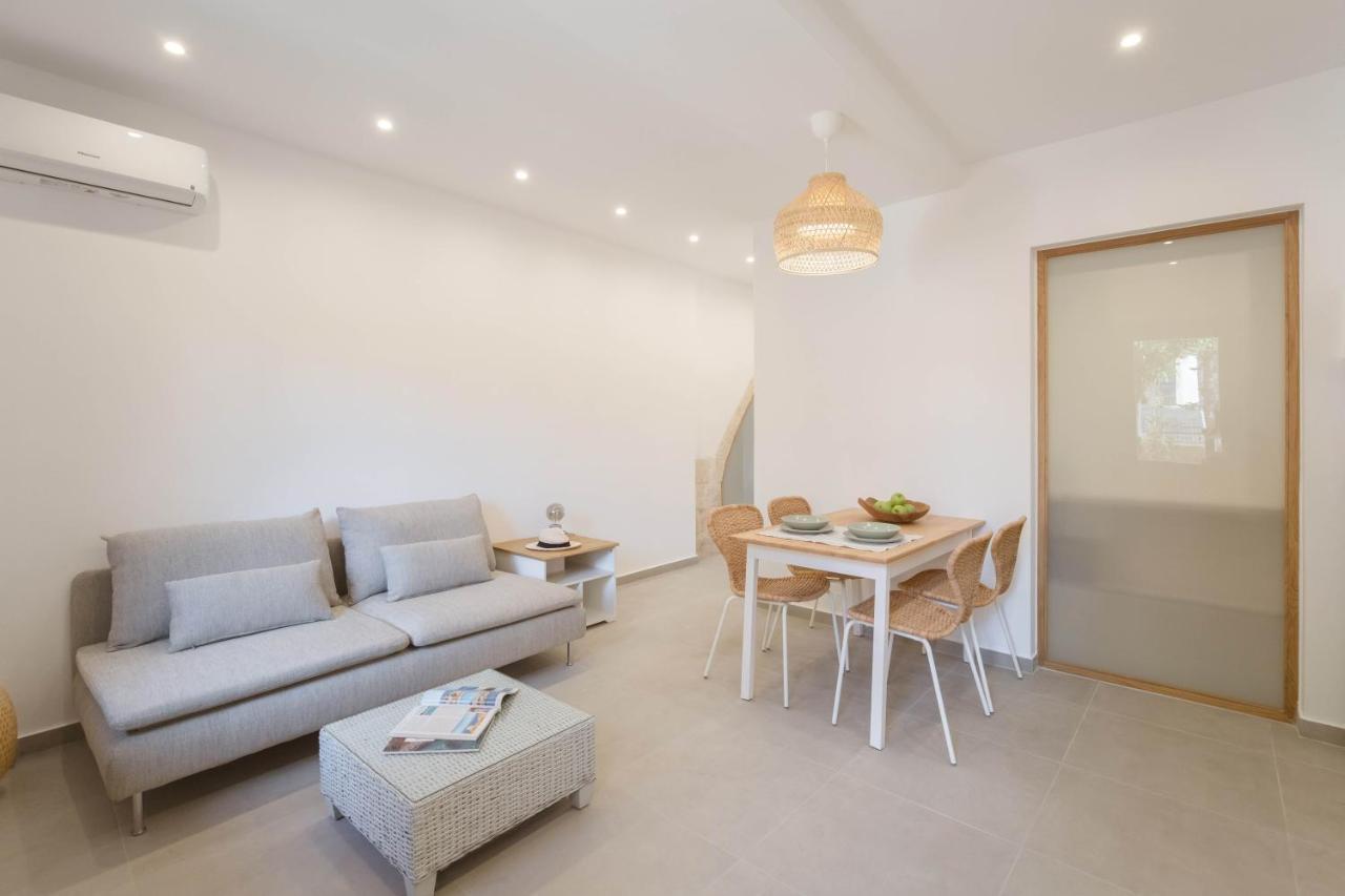 Lindas Convent Garden Home 1 Ханья Экстерьер фото